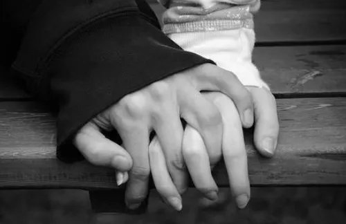 老公和别人搞暧昧，我该怎么处理好 出轨的男人最怕什么