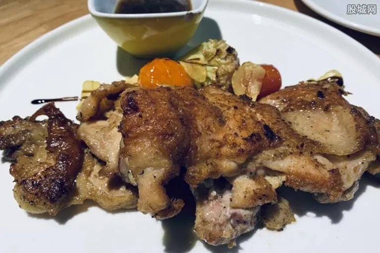 甘肃倡议餐厅提供半份半价 杜绝浪费粮食行为