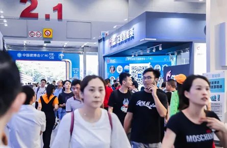 “锁”定智慧未来  正泰智能锁广州建博会再现品牌强实力