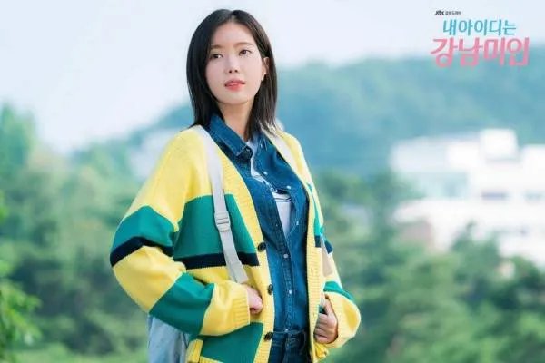 《我的ID是江南美人》为什么女主幼时从来没有正面出现?