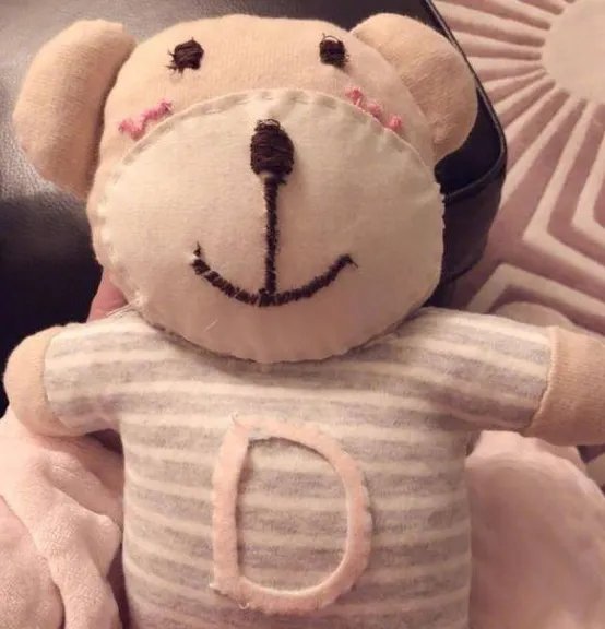 谢娜做手工娃娃是给自己的宝宝吗？