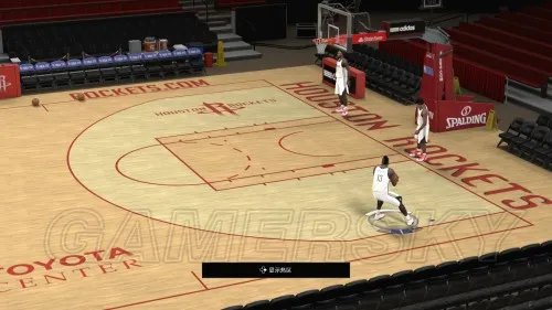 NBA2K15 跳步上篮的具体操作方法