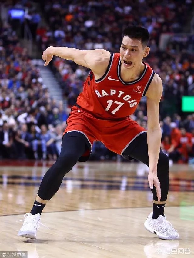 林书豪末节的关键进球帮助猛龙险胜马刺，他在猛龙的地位是不是更稳固了？