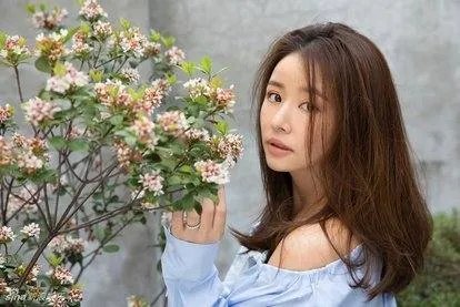 林心如晒出自制的迪士尼公主甜点,你如何评价她的战果?