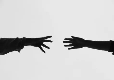 郑爽前任张恒已无资产可执行,为何分手了大家还总是喜欢旧事重提?