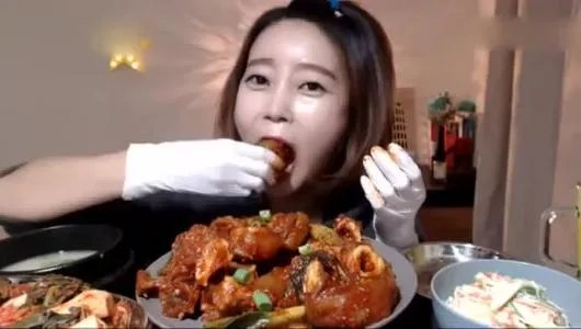 央视再批畸形吃播，这次说了什么？