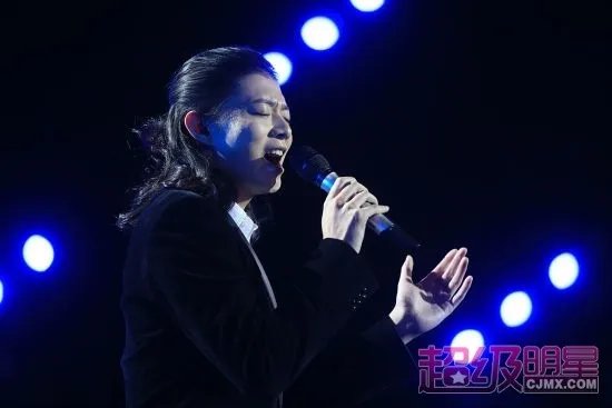 《卷珠帘》改编引争议 刘欢解读初衷