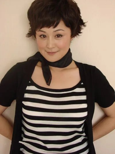 于月仙的儿子图片 曝光他的个人经历