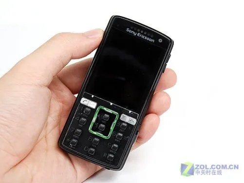 迟到的王者 500万像素AF索爱K850i评测