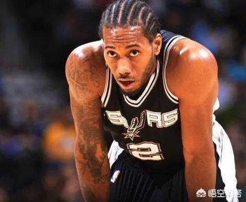 勇士锁定季后赛紧追火箭，马刺掉出前8还能上车吗？