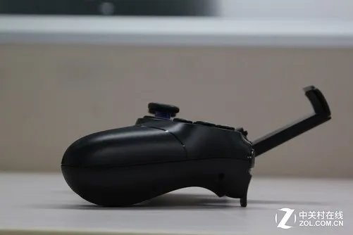 北通手游P1手柄评测：像打游戏机一样玩王者