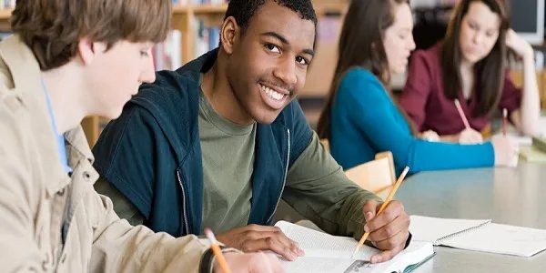 美国绿卡和美国国籍的区别 美国绿卡和美国国籍有哪些区别