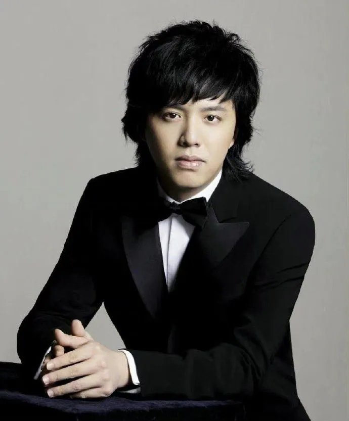 李云迪事件女主角照片 网上流传的陈某卉1万块钱价格