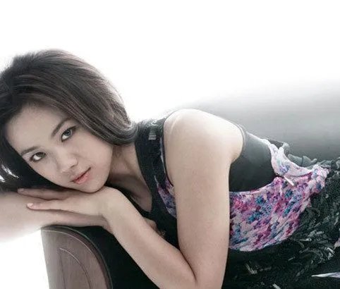 【图】汤唯人体照片欣赏 敢为艺术大胆献身