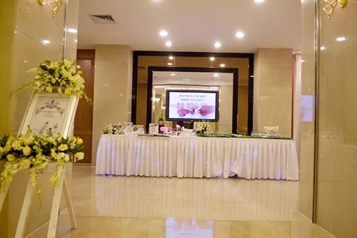 最新婚礼现场布置图片  自己如何布置婚礼现场