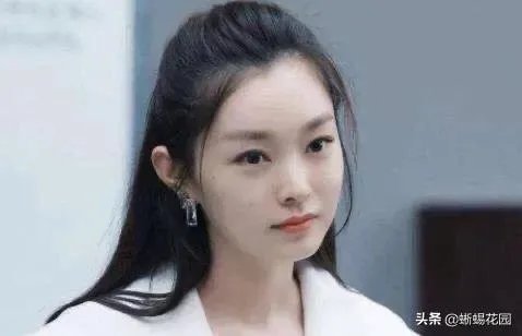 新版《粉红女郎》杀青，你们怎么看万人迷和哈妹的年龄差？