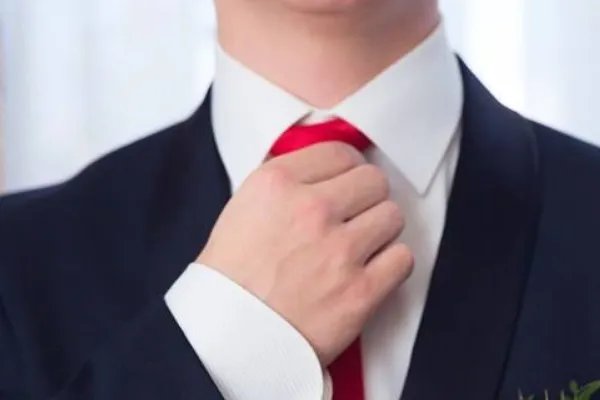 信任就像一张白纸，皱了，即使抚平也恢复不了原样！ 什么意思