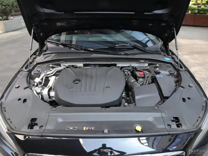 沃尔沃S90三厢最低价格是多少钱?沃尔沃S90报价