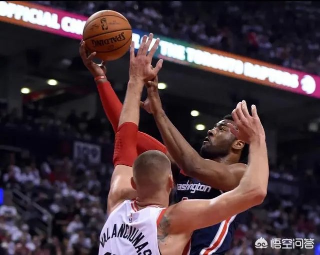 季后赛打到现在，西部火箭勇士鹈鹕都晋级第二轮了，为何东部只有76人晋级第二轮？