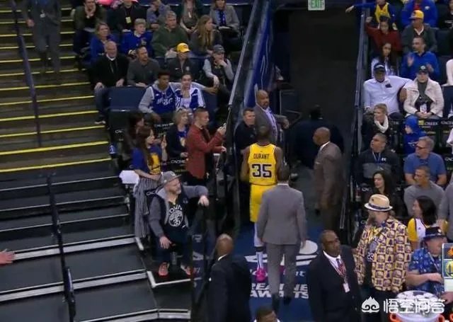 太阳挑落勇士，终结面对勇士的18连败，这场比赛勇士输在哪？为什么太阳能获胜？