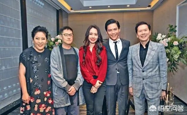 6月17日郭碧婷腹部隆起似皮球被猜测怀孕，为什么明星生子这么多人关注？