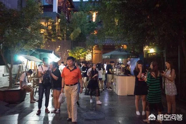 成都的宽窄巷子为什么会上榜最坑人的景区？