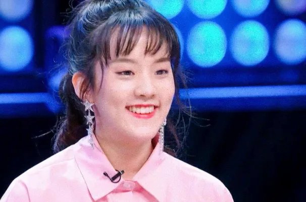 网络十大流行歌曲排行榜：夏天的风上榜，第九乃“治愈神曲”