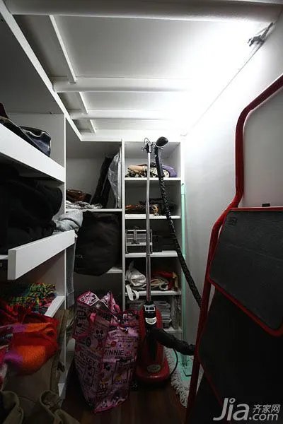 床下储藏室 35平北欧风小户型变形记