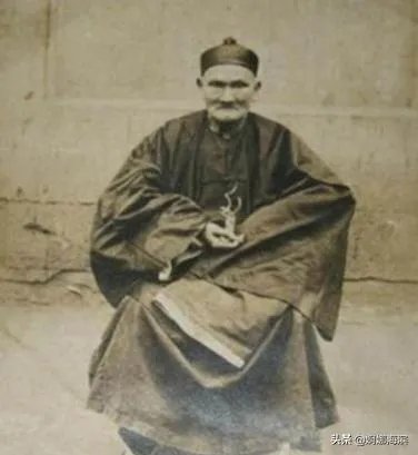 历史上人类活的最久的人是谁?活了多少岁？