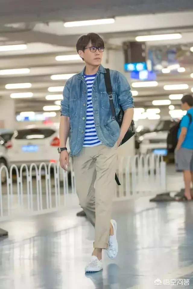 2018东方卫视跨年晚会中，各明星的表演有什么亮点？