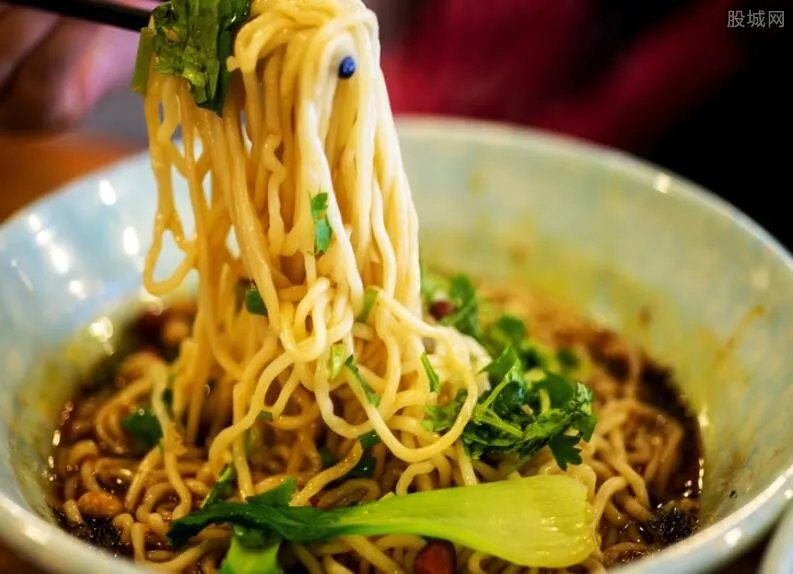 吃得起方便面吗？ 统一推出30元高端方便面