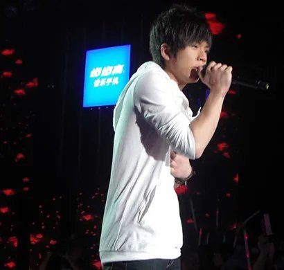 快男包养门事件始末 引起网上一片谩骂