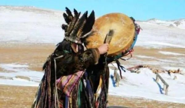 中国人最古怪的姓氏是什么？像骂人的有哪些？