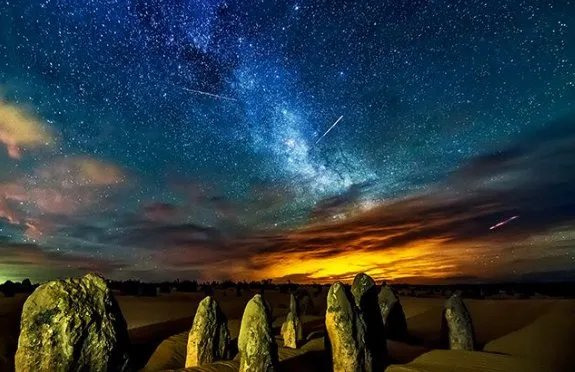 吉林陨石坠落，为什么陨石坠落会带火光，这是什么原理？