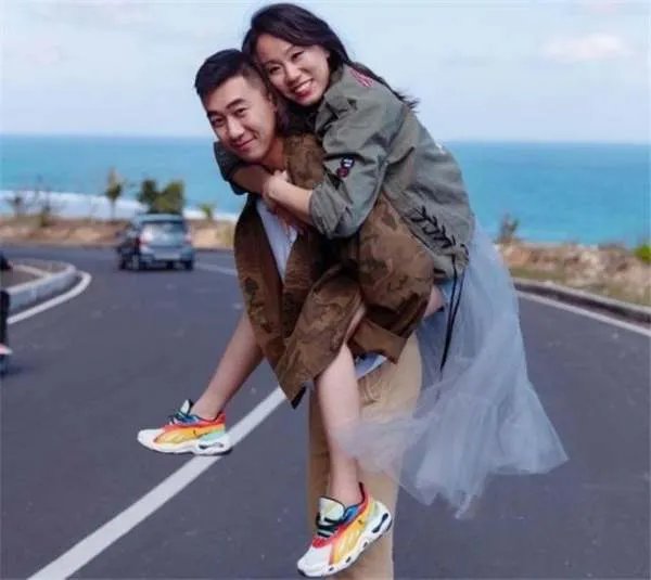 被闺蜜搭档夺走男友的羽毛球奥运冠军赵芸蕾现在感情生活如何？