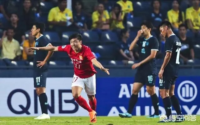 今天上海绿地申花和广州恒大都踢平了，而且申花更让人堪忧，对今天的比赛，你怎么看？