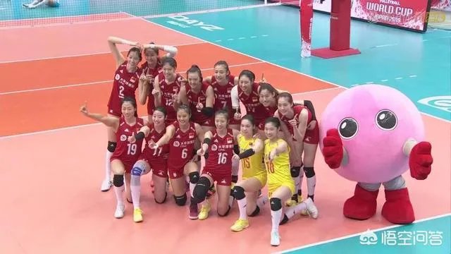 中国女排vs阿根廷队第一局，阿根廷女排进攻踩线失误，踩的是什么线？这是什么失误？