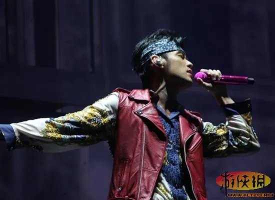 曝周杰伦跨年演唱会2014背后内幕 周杰伦单场300万