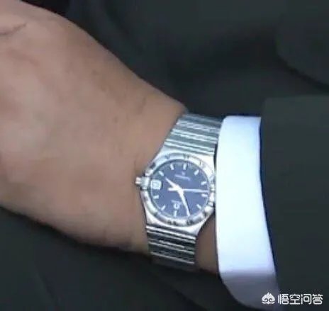 有人说男人的一生要有三块表，这是为什么？