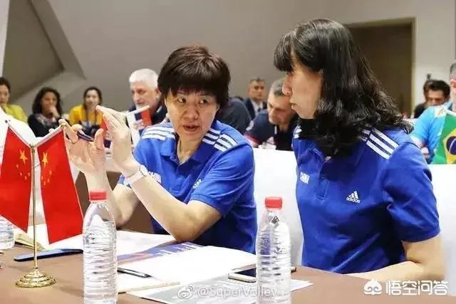 世联赛半决赛上，中国女排对战美国第三局比赛落后时换上李盈莹，之后中国队25-18拿下第三局，你怎样看？