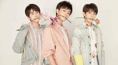 易烊千玺身高又被网友吐槽，他身高到底有没有170？