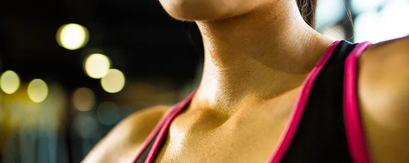 颈部如何保养 如何保养颈部皮肤