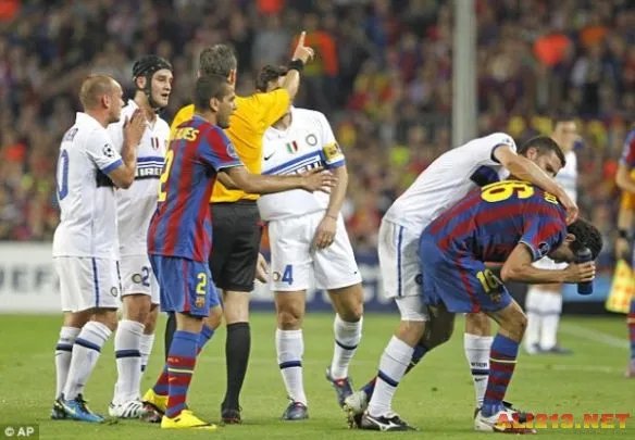 盘点足坛十大假摔王 C罗苏神布教授领衔无罗本