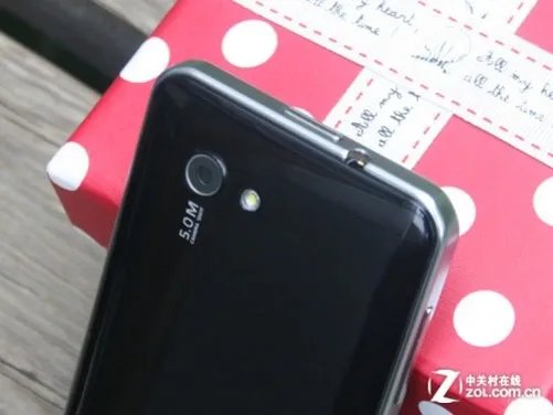 4吋IPS屏/1GHz W+G双卡koobee A660评测