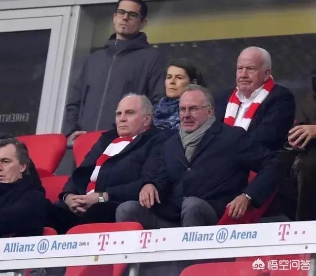 穆勒妻子事件引发拜仁更衣室风波，二娃等四人集体反戈科瓦奇，你怎么看？