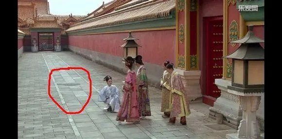 甄嬛传里有哪些穿帮镜头？