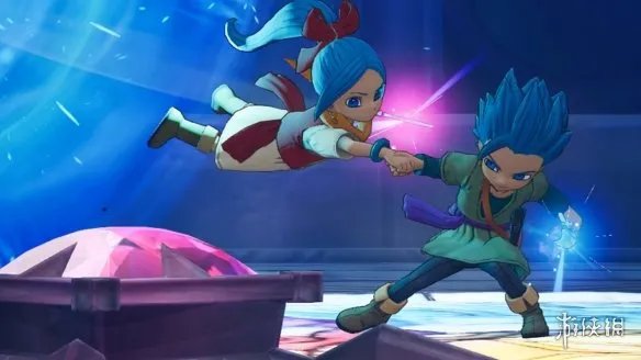 《勇者斗恶龙寻宝探险团蓝色眼眸与天空罗盘》主角是谁？主角介绍