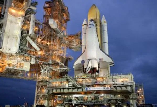 快舟一号作为固体火箭跟以前的液体有什么优势？