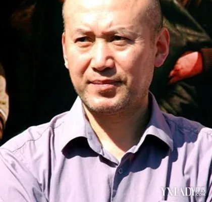 郭达的家庭背景大曝光娱乐界最资深的男演员