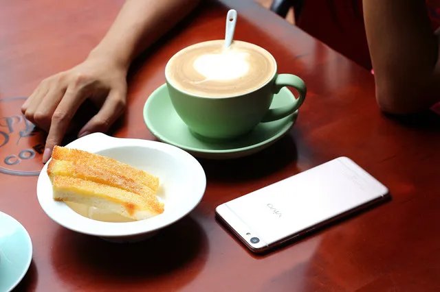 vivo X7为何如此热卖?美女亲测给你答案!